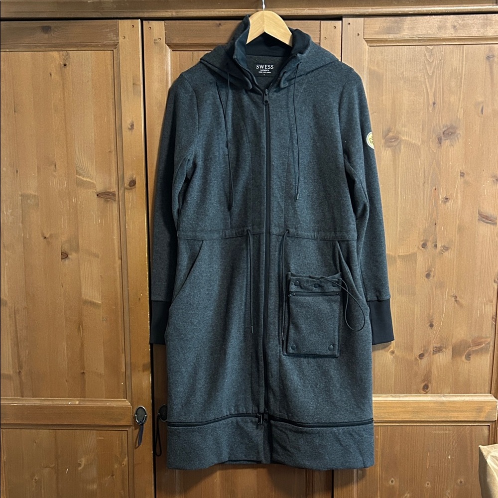 REDISwess Charcoal The Swess Jacket